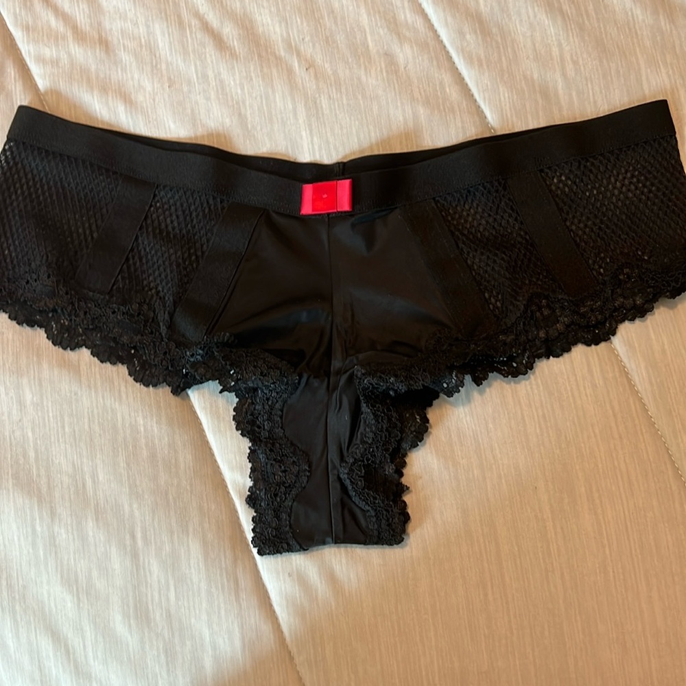 Victoria’s Secret cheeksters